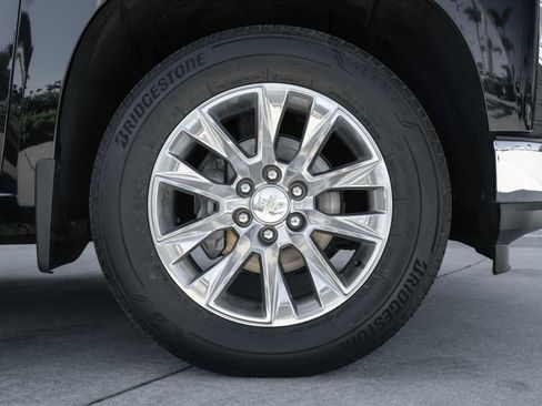 Used 2021 Chevrolet Silverado 1500 LTZ image 26