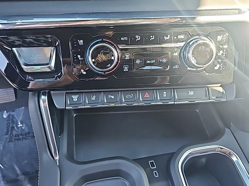 New 2026 GMC Sierra 3500 Denali Ultimate image 24