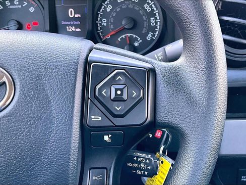 Used 2019 Toyota Tacoma SR image 25