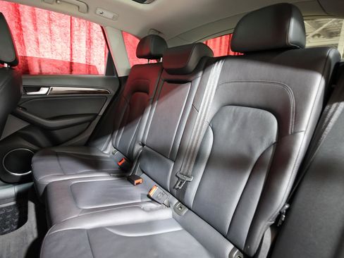 Used 2016 Audi Q5 2.0T Premium Plus w/ Technology Package image 14