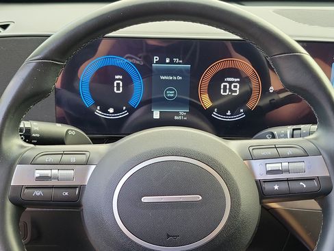 Certified 2025 Hyundai Kona SEL AWD/4WD image 13