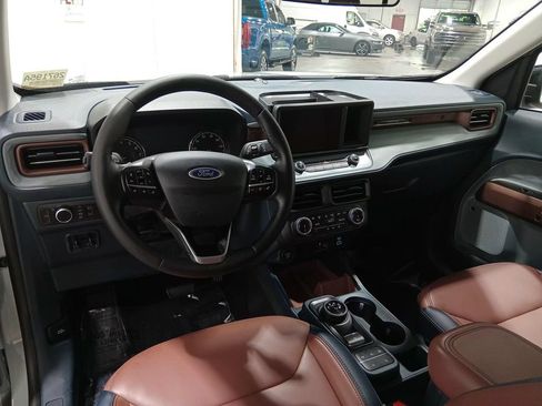 Certified 2024 Ford Maverick Lariat w/ FX4 Off-Road Package AWD/4WD image 15