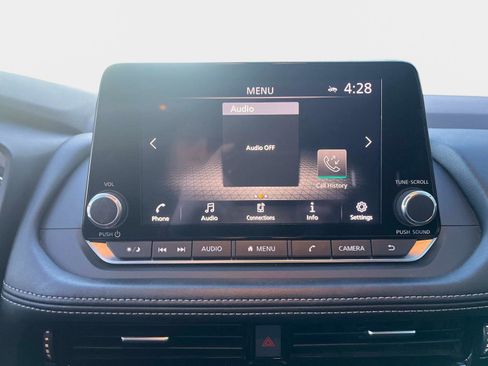 Certified 2022 Nissan Rogue SV w/ SV Premium Package image 24