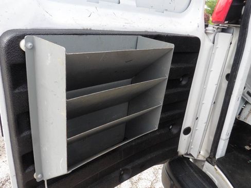 Used 2019 Chevrolet Express 2500 w/ Driver Convenience Package RWD image 20