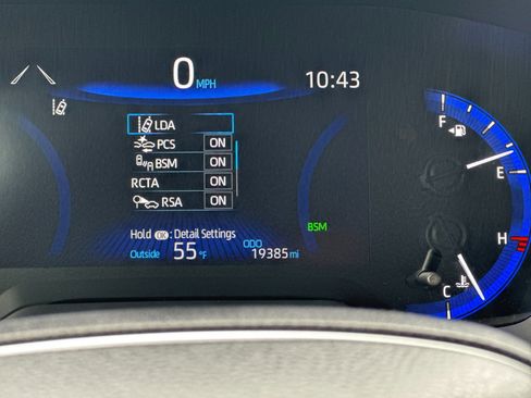 Used 2022 Toyota Corolla XSE image 25