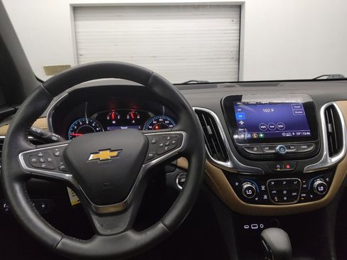 Used 2022 Chevrolet Equinox Premier image 22