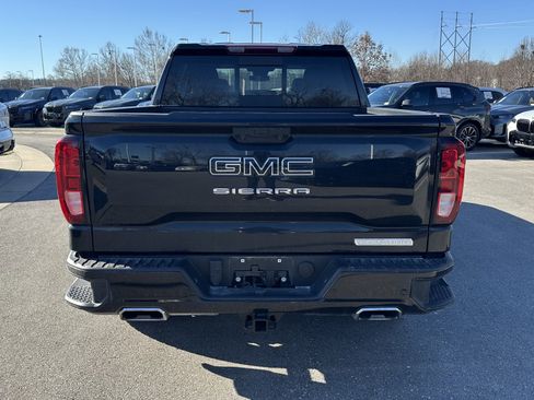 Used 2024 GMC Sierra 1500 Elevation w/ Elevation Premium Package image 9