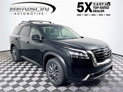 New 2025 Nissan Pathfinder SV