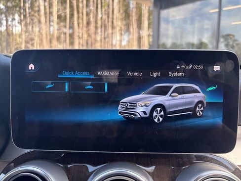 Used 2022 Mercedes-Benz GLC 300 w/ Premium Package Lite image 42