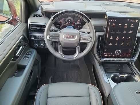 New 2026 GMC Yukon AT4 w/ AT4 Premium Plus Package image 14