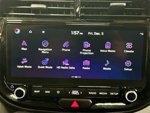 Used 2023 Kia Soul EX image 15