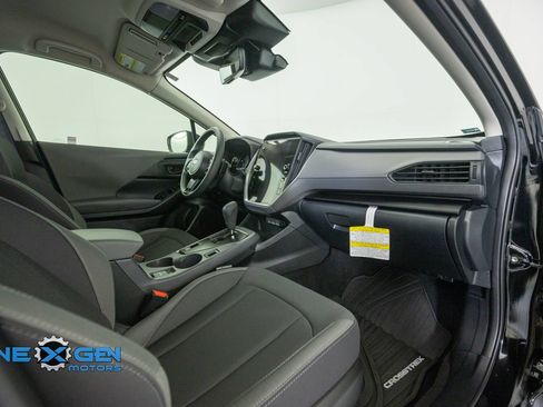 Used 2025 Subaru Crosstrek 2.5i Premium w/ Crosstrek Mirror Package AWD/4WD image 39
