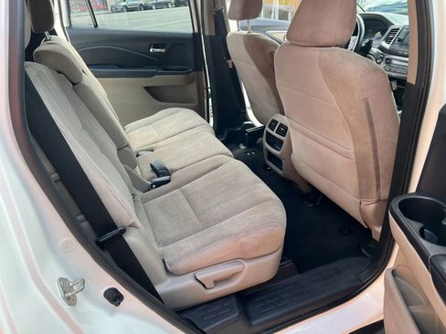 Used 2019 Honda Pilot LX image 13