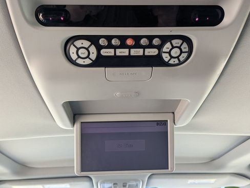 Used 2015 Honda Pilot Touring image 24