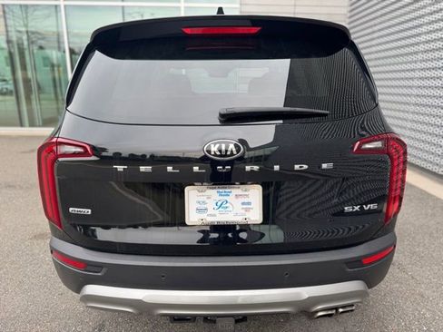 Used 2020 Kia Telluride SX w/ SX Prestige Package image 4
