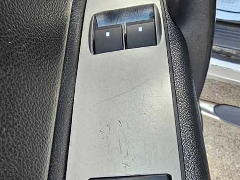 Used 2013 Chevrolet Silverado 1500 LT image 24