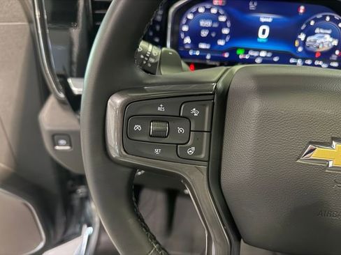 Used 2025 Chevrolet Silverado 1500 High Country w/ High Country Premium Package image 17