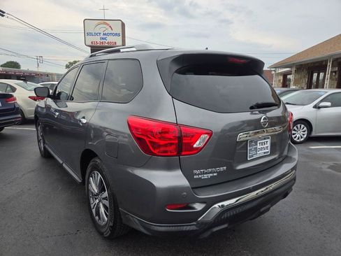 Used 2018 Nissan Pathfinder SL FWD image 4