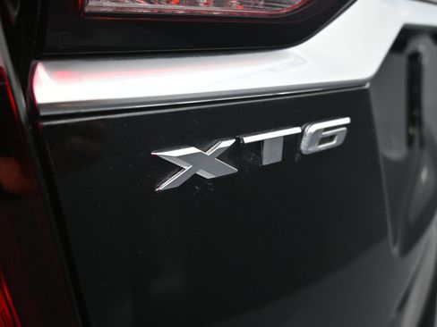 Used 2022 Cadillac XT6 Premium Luxury w/ Technology Package image 37