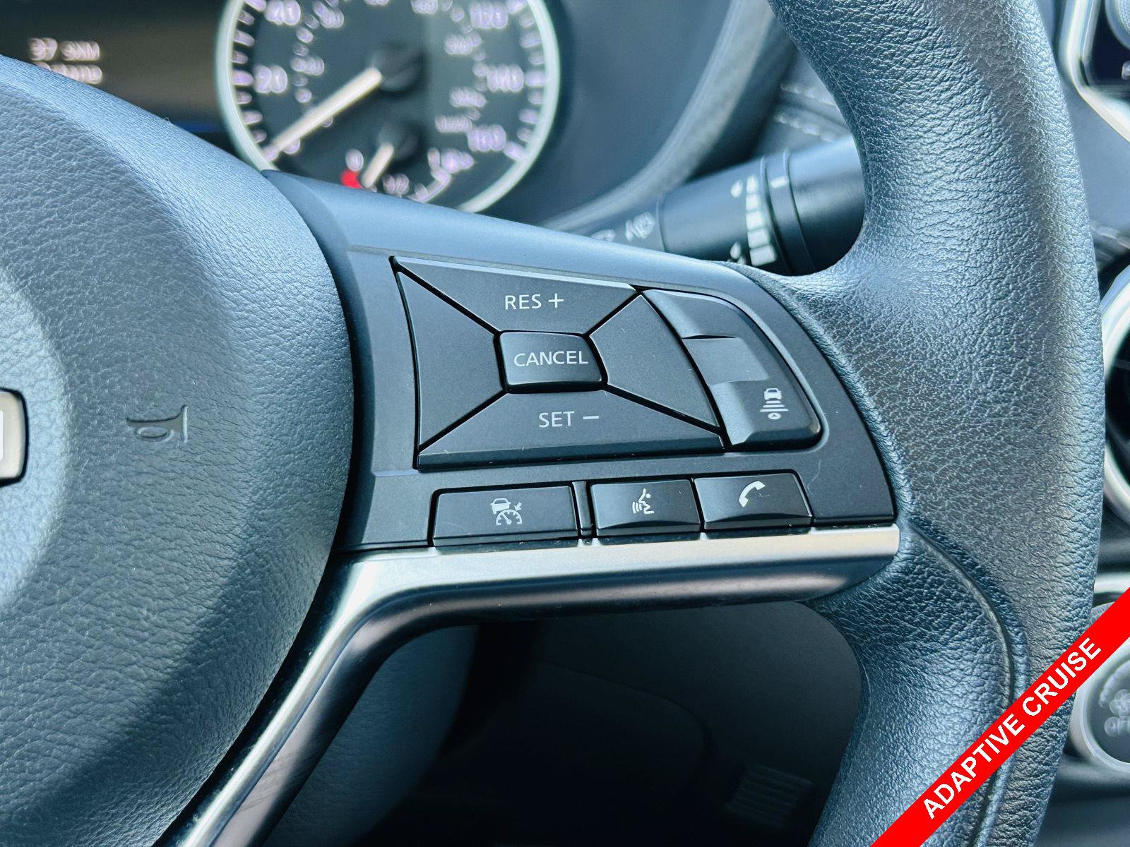 Used 2024 Nissan Sentra SV FWD image 4