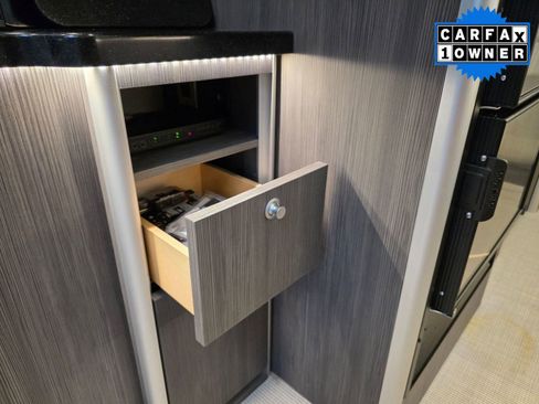 Used 2020 Mercedes-Benz Sprinter 3500 image 36