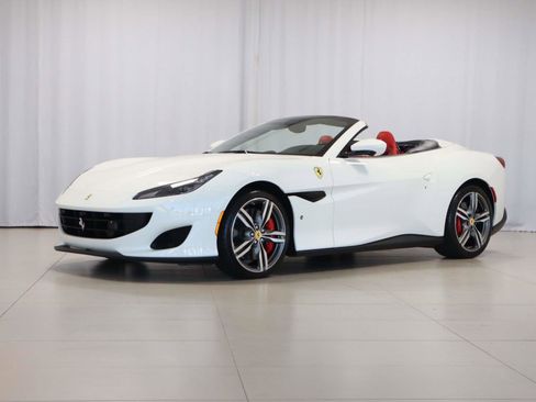 Certified 2020 Ferrari Portofino image 2
