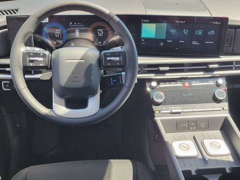 New 2026 Hyundai Santa Fe SE FWD image 6