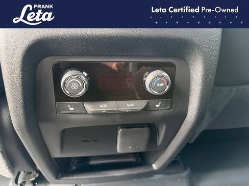 Used 2025 Chevrolet Traverse RS w/ LPO, Floor Liner Package FWD image 29