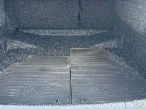 Used 2015 Buick LaCrosse Leather FWD image 10