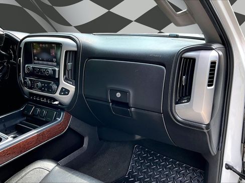 Used 2014 GMC Sierra 1500 SLT w/ SLT Crew Cab Value Package AWD/4WD image 16
