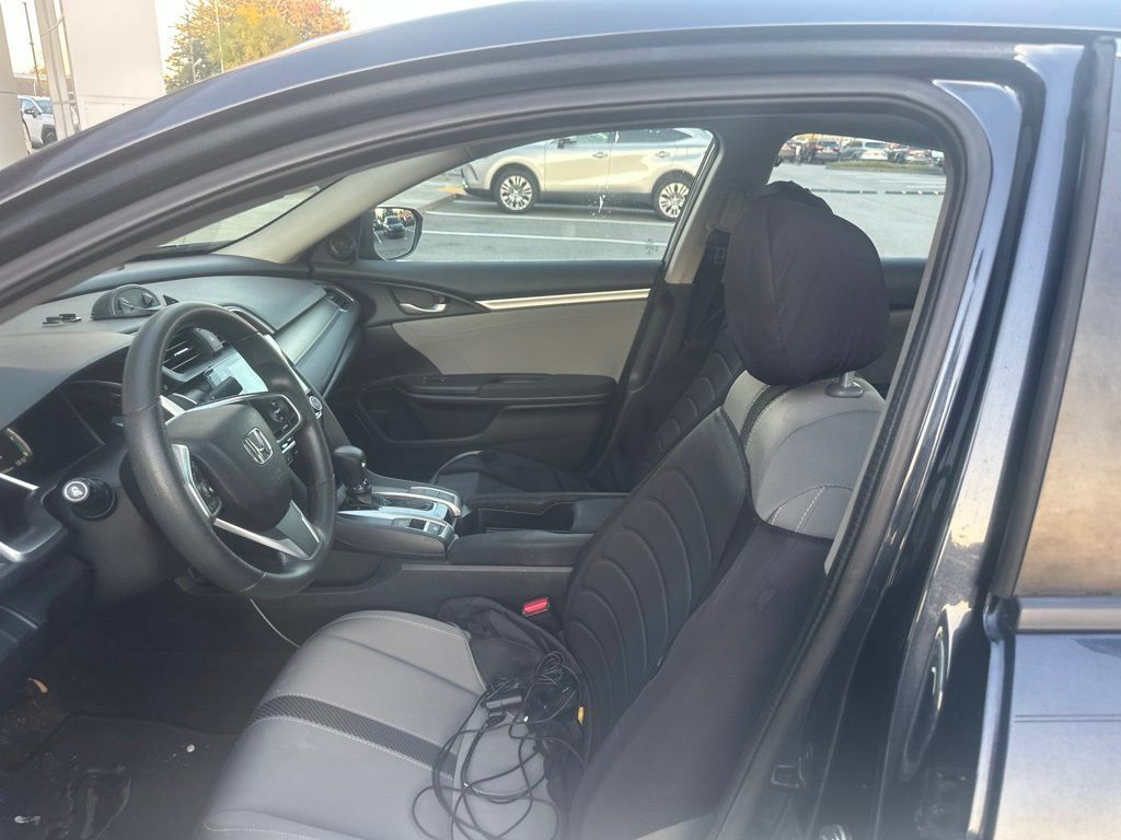 Used 2016 Honda Civic EX-T image 5