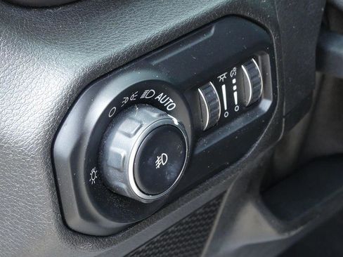 Used 2018 Jeep Wrangler Unlimited Sport S AWD/4WD image 11