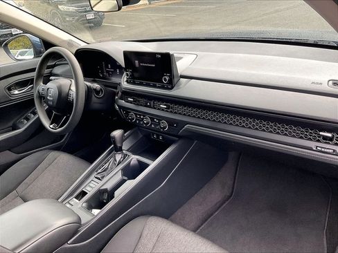 Certified 2024 Honda Accord EX image 14