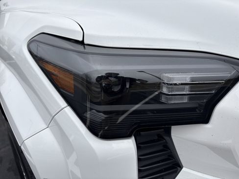 New 2026 Toyota Tacoma SR5 image 11