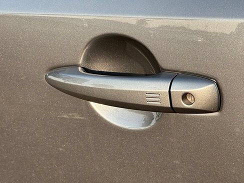 Certified 2023 Nissan Ariya AWD image 11