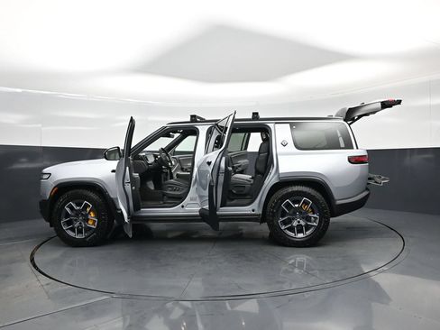 Used 2023 Rivian R1S Adventure Quad AWD/4WD image 37