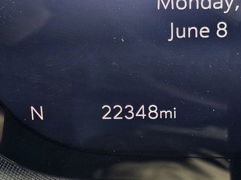 Used 2025 Buick Enclave Preferred FWD image 15