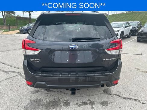 Used 2019 Subaru Forester Premium AWD/4WD image 7