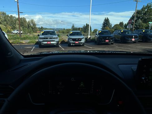 New 2025 Honda Pilot Black Edition image 32