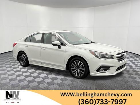 Used 2019 Subaru Legacy 2.5i Premium image 1