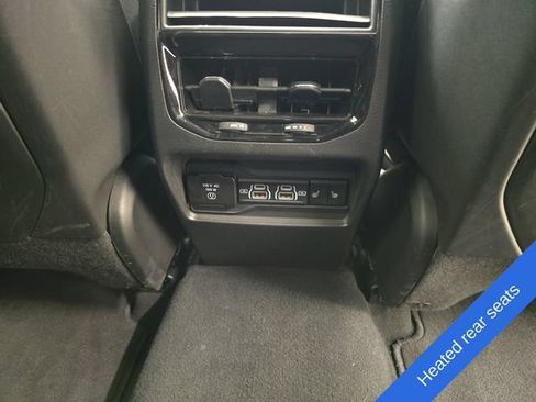 Used 2024 Jeep Grand Cherokee Limited 4xe AWD/4WD image 13