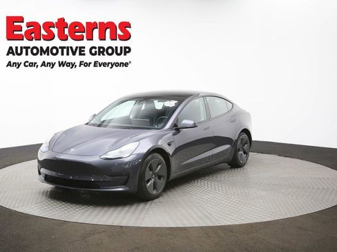 Used 2023 Tesla Model 3 Standard Range image 52