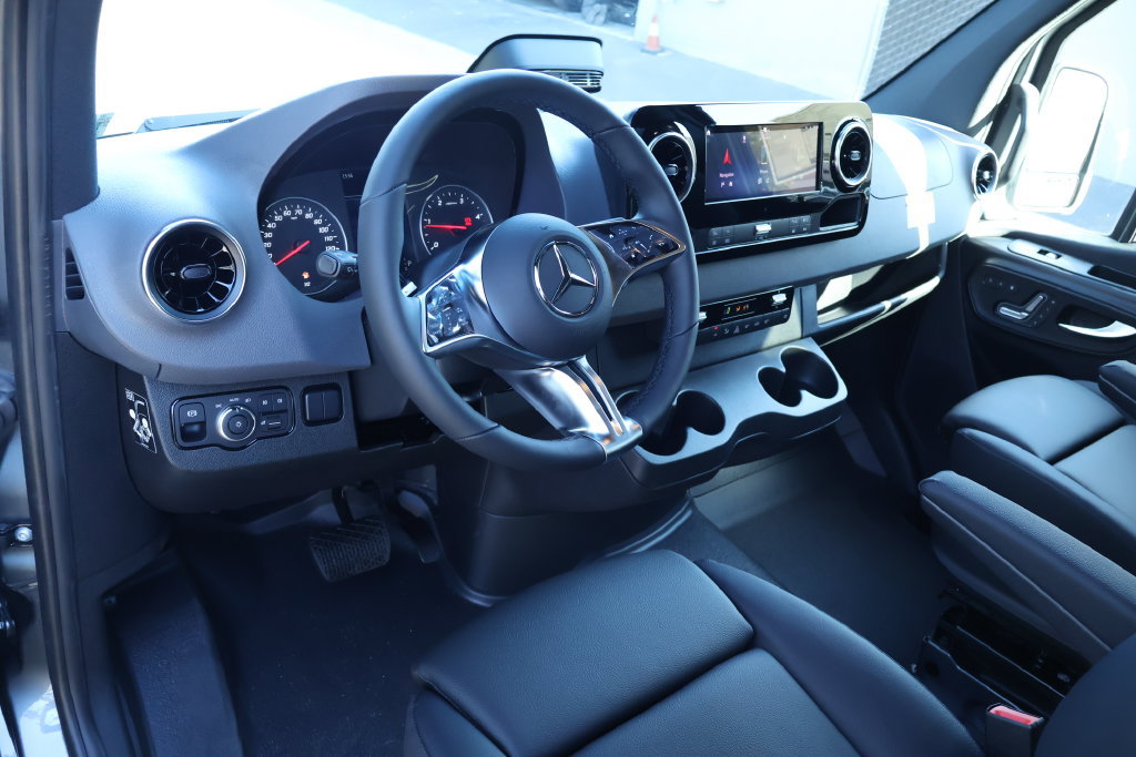New 2026 Mercedes-Benz Sprinter 2500 image 3