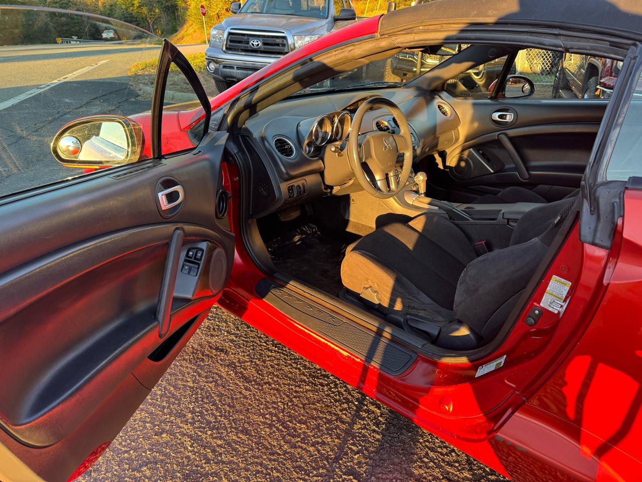 Used 2008 Mitsubishi Eclipse GS FWD image 10