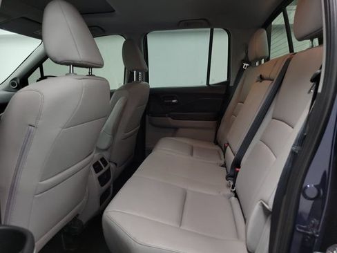 Used 2019 Honda Ridgeline RTL-E image 4