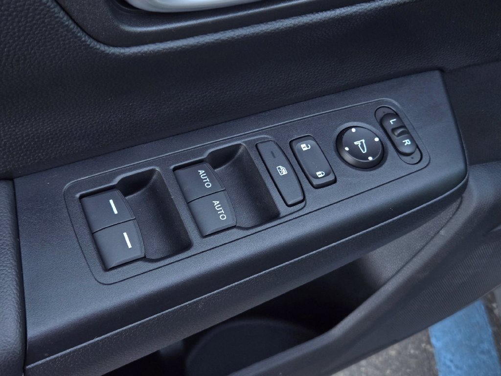 Used 2024 Honda CR-V EX image 12