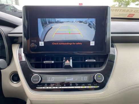 Certified 2023 Toyota Corolla Cross XLE w/ Convenience Package AWD/4WD image 9