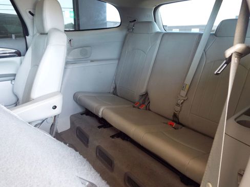 Used 2017 Buick Enclave Premium w/ Experience Buick Package image 22