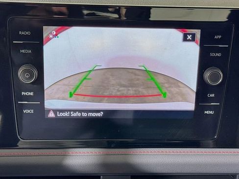 Used 2025 Volkswagen Jetta GLI Autobahn image 11