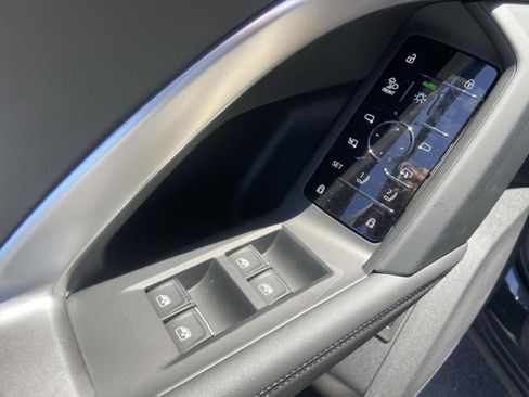 New 2025 Audi Q5 Premium Plus image 21